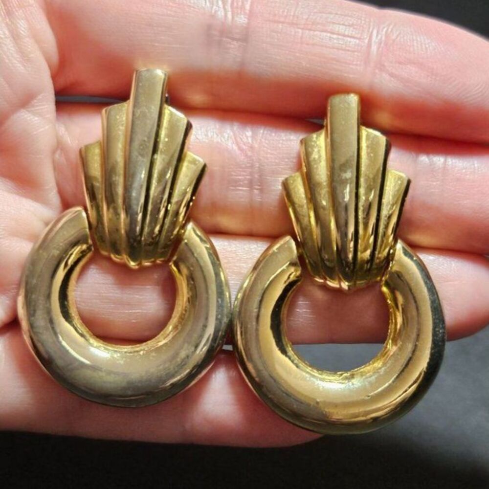 Dama vintage gold tone chunky abstract earrings